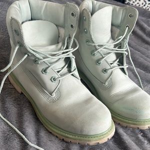 Women Timberland boots